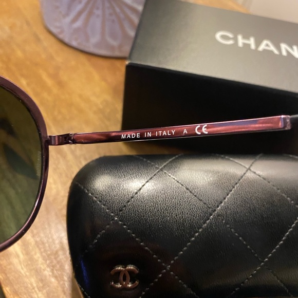 Chanel Sunglasses - Picture 4 of 6